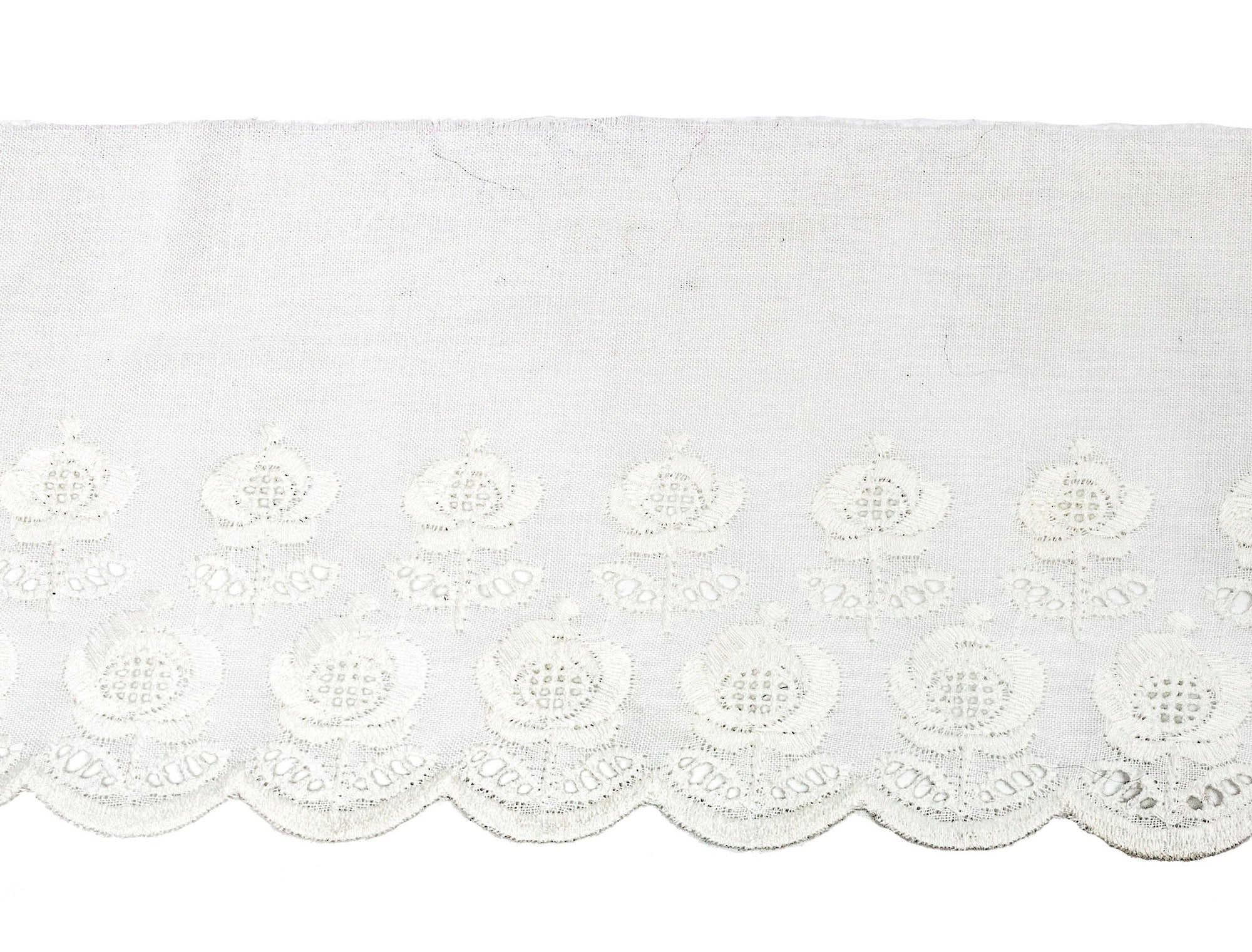 Vintage Lace Trim White Embroidered Flowers Eyelet 4" Wide - 4 1/2 Yard Piece - Humboldt Haberdashery